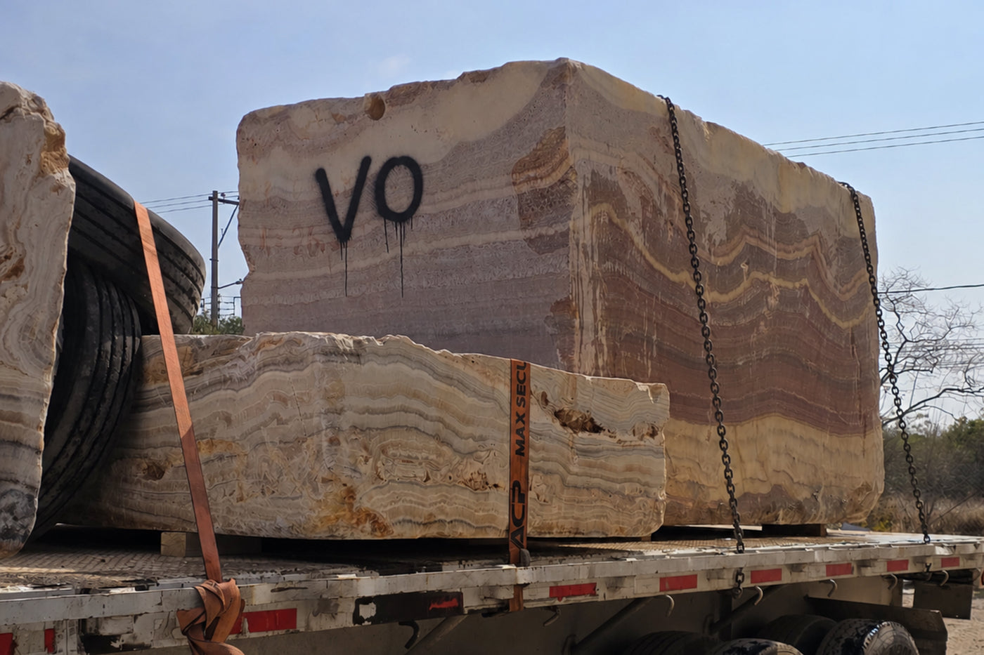 Large natural onyx quarry block selected for future Vilona pieces