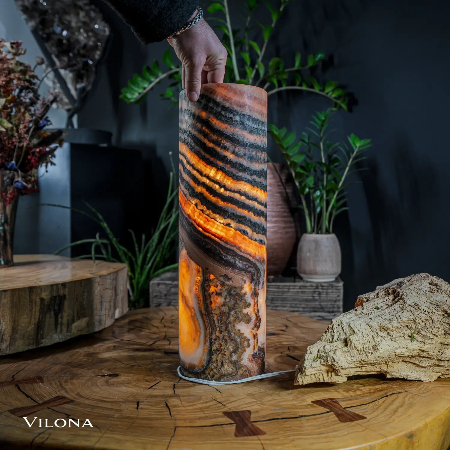 Tangerine Sierra Onyx Crystal Table Lamp (1/20) - Desk Lamp